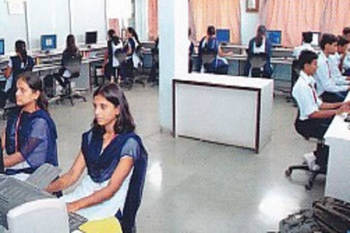 Shri Shivaji Vidya Prasarak Sanstha's Bapusaheb Shivajirao Deore Polytechnic, Dhule campus photo 4