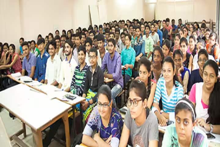 National College of Commerce, Ahmedabad campus photo 2