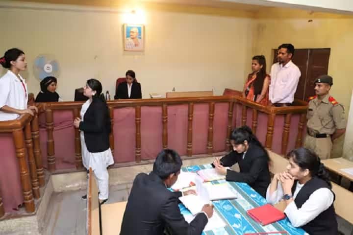 Government Law College, Dewas campus photo 3