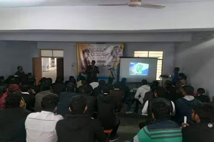 Government Law College, Bharatpur campus photo 3