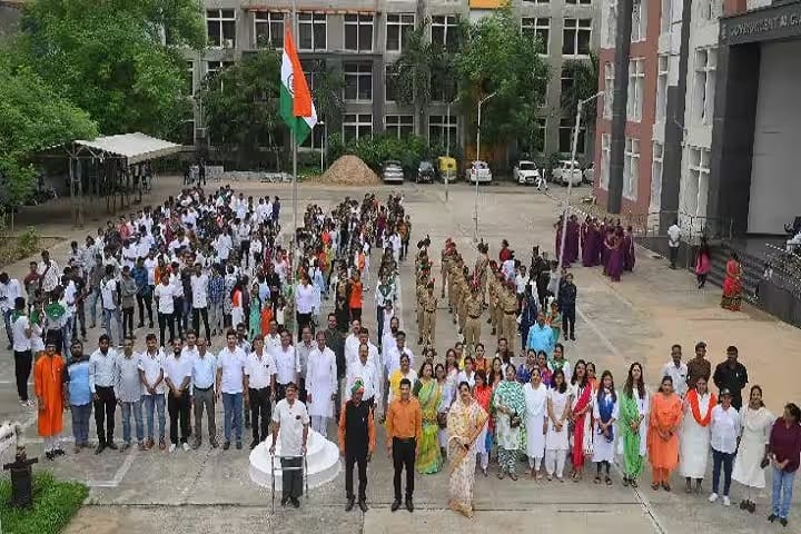Government Law College, Ahmedabad campus photo 6