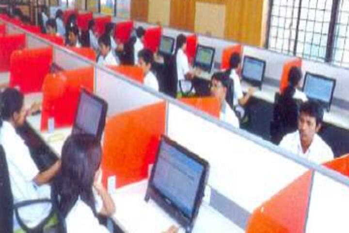 Rajarajeswari College of Nursing, Bangalore campus photo 4
