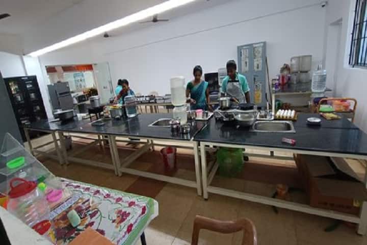 Saveetha College of Nursing, Chennai campus photo 2