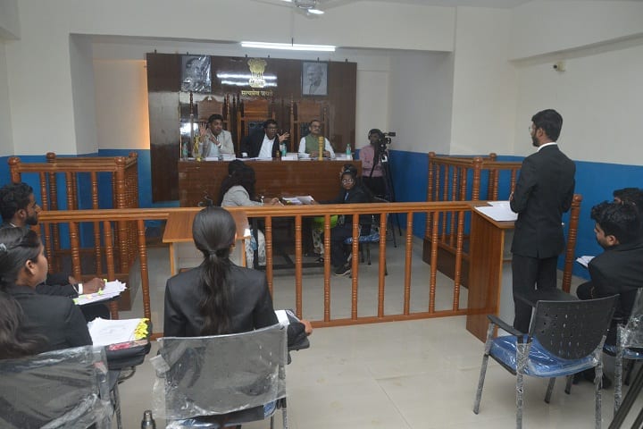 Jadhavar College of Law, Pune campus photo 2