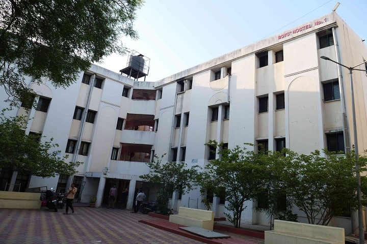 SVERI Law College, Pandharpur campus photo 3