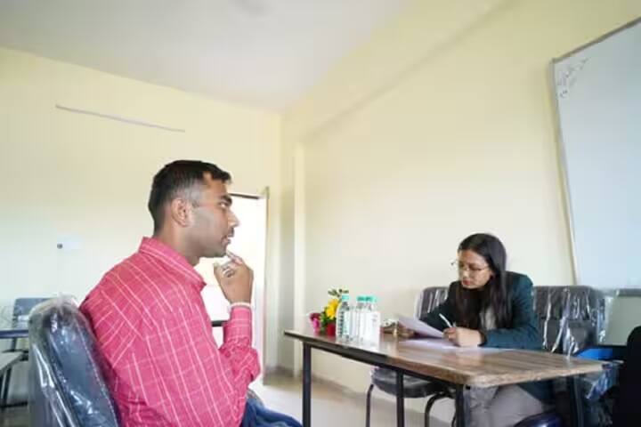 Faculty of Law, Mansarovar Global University, Sehore campus photo 6