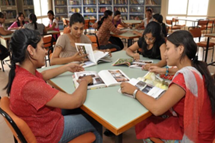 SDPS College of Nursing, Indore campus photo 4