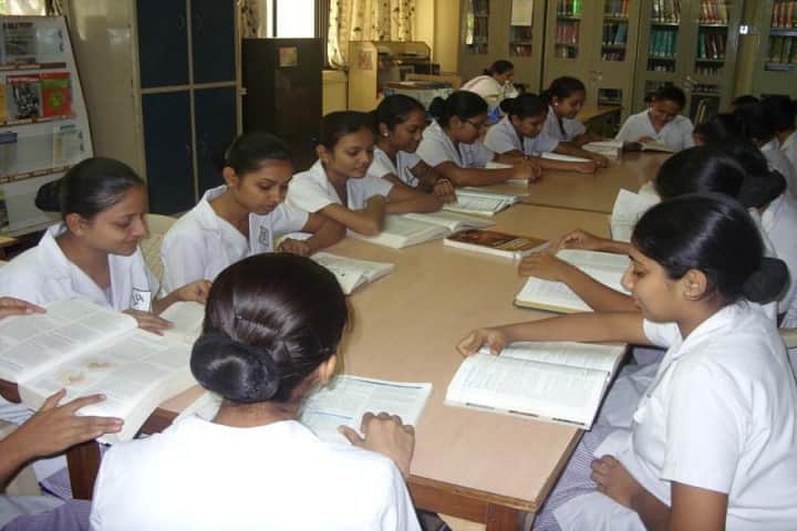 Sandra Shroff Rofel College of Nursing, Vapi campus photo 2