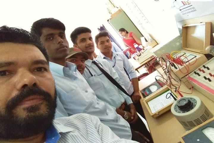 Saheed Jageshwar Nagar Government Polytechnic College, Dewas campus photo 5