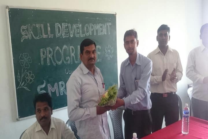Sahakar Maharshi Rajaram Bapu Patil Polytechnic Institute, Ahmednagar campus photo 5