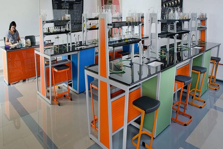 Sarsam College of Management and Technology, Baramati campus photo 5