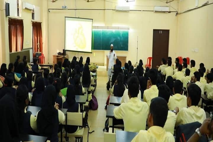 KMCT Medical College, Manassery campus photo 2