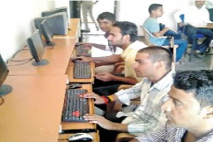 Dr Anushka Vidhi Mahavidyalaya, Udaipur campus photo 3
