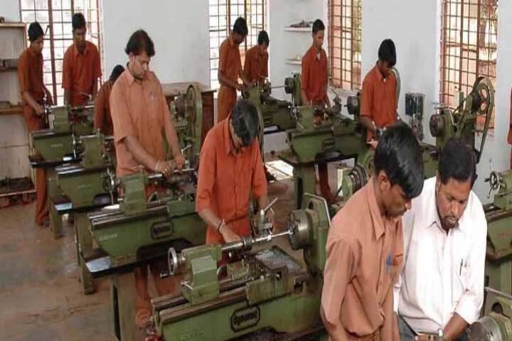 Sandur Polytechnic, Bellary campus photo 5