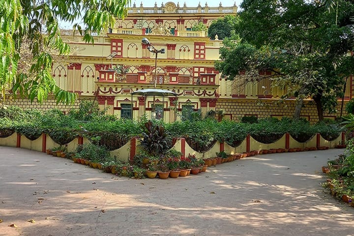 Maharajadhiraj Uday Chand Women's College, Burdwan campus photo 5