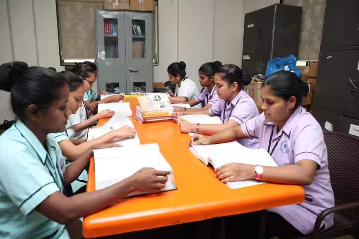 SHT's Institute of Nursing Education and Paramedical Science, Thane campus photo 4