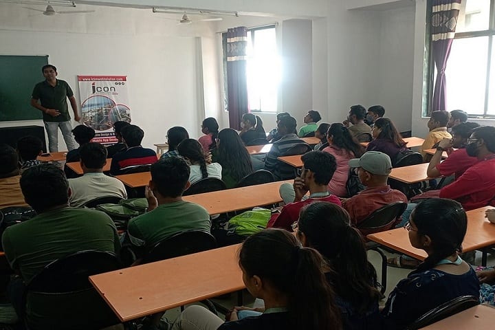 SOIBM Ahmedabad campus photo 2