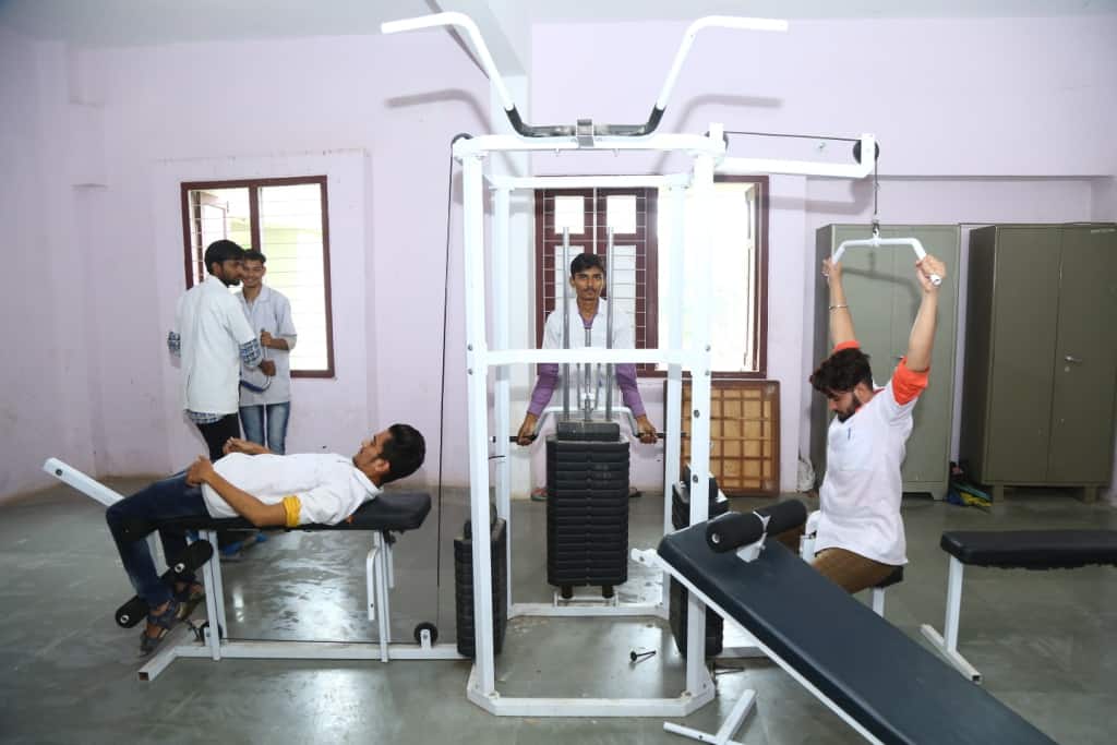 APMC College of Pharmaceutical Education and Research, Himatnagar campus photo 3