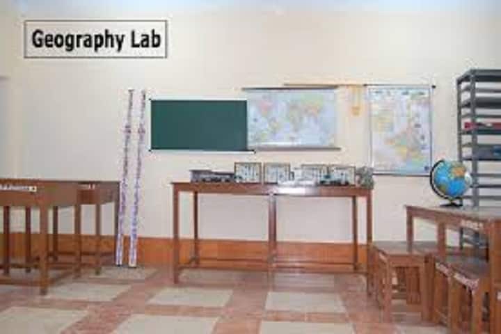Shree Krishna Mahila College, Jehanabad campus photo 2