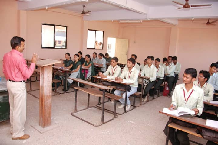 Annasaheb Ramesh Ajmera College of Pharmacy, Dhule campus photo 3