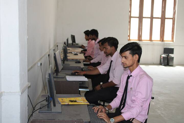 RB Gautam Polytechnic College, Hathras campus photo 3
