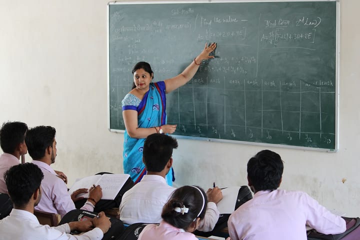 RB Gautam Polytechnic College, Hathras campus photo 5