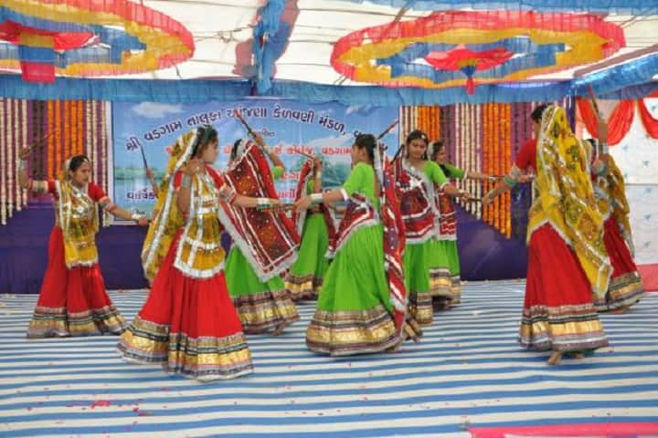 Shree UH Chaudhari Arts College, Vadgam campus photo 2