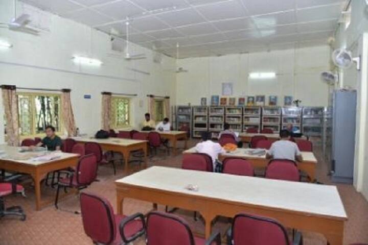 Government Vidarbha Institute of Science and Humanities, Amravati campus photo 3