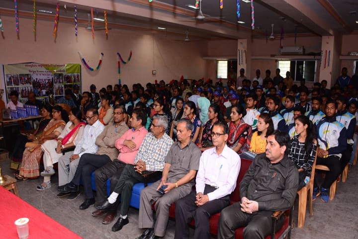 Shri SS Mehta Arts and MM Patel Commerce College, Himatnagar campus photo 2