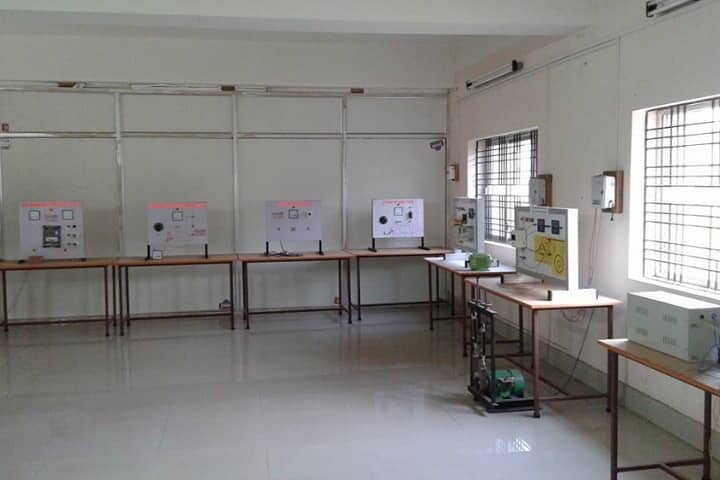 Rajendranath College of Polytechnic, Burdwan campus photo 5