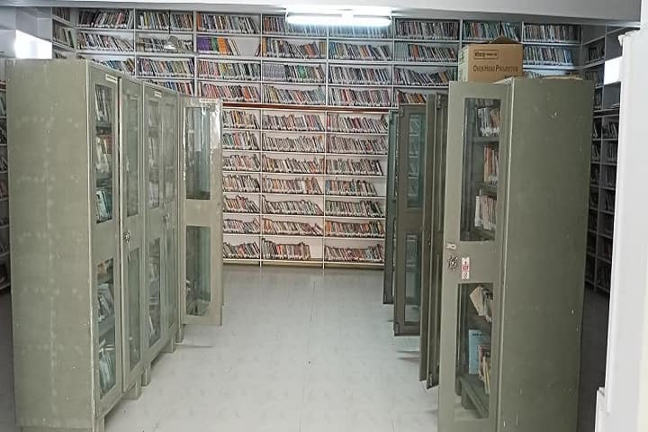 Smt SH and CR Gardi Arts and Commerce College, Dhrol campus photo 2