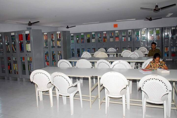 CU Shah College of Pharmacy and Research, Wadhwan campus photo 5