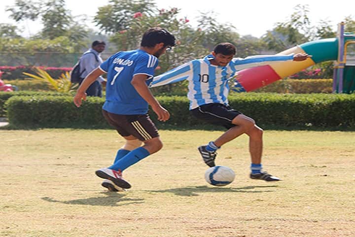 Gokul Global University, Siddhpur campus photo 4