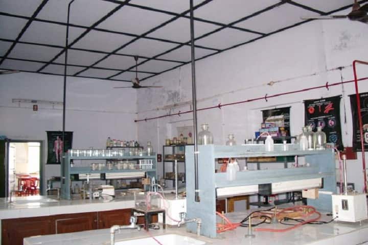 Academy of Pharmaceutical Sciences, Pariyaram campus photo 2