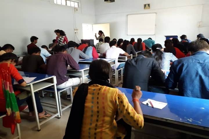 Shri Sai Baba Aadarsh Mahavidyalaya, Ambikapur campus photo 4