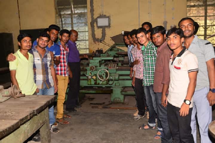 North Calcutta Polytechnic, Kolkata campus photo 5