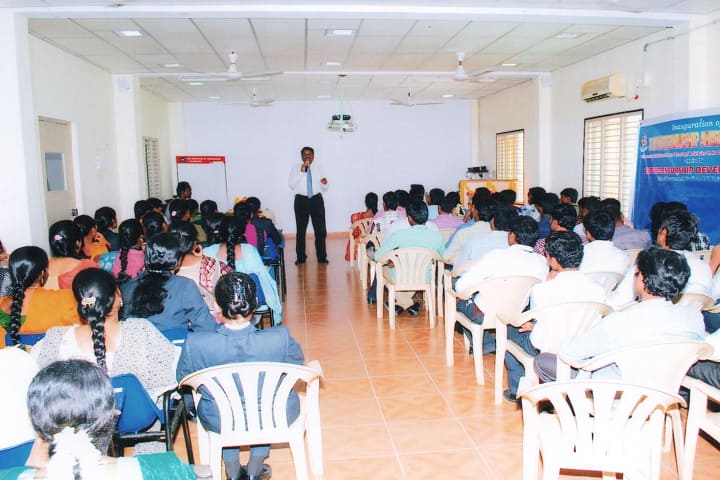 VRN College of Computer Science and Management, Tirupati campus photo 3