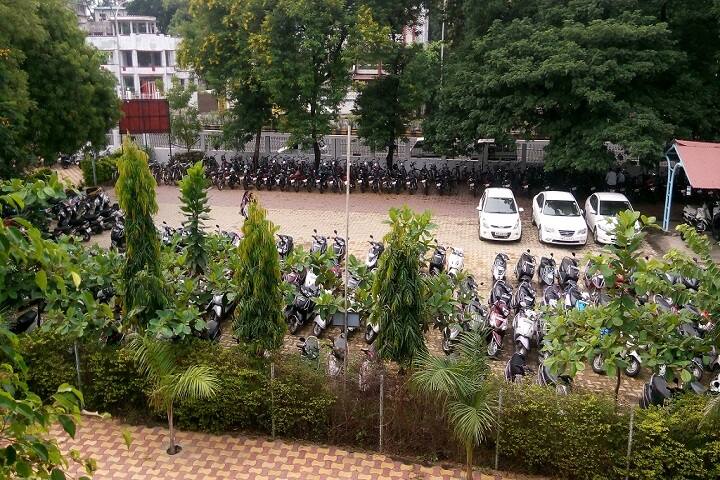 Govindram Seksaria College of Commerce and Economics, Nagpur campus photo 6