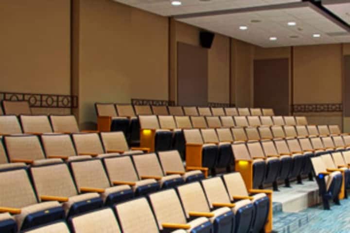 Vishisht School of Management, Indore campus photo 4