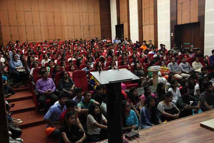 Vivekananda School of Business Studies, Delhi campus photo 6