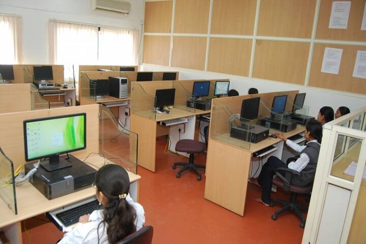 PDEA's Shankarrao Bhelke College, Pune campus photo 2