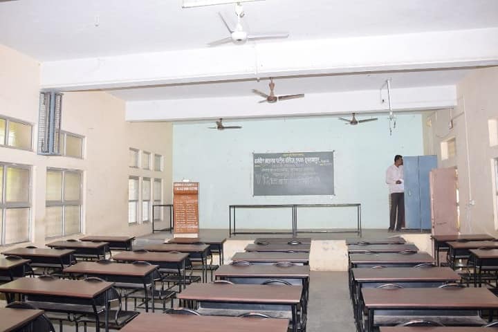Karmaveer Bhaurao Patil College, Walwa campus photo 6