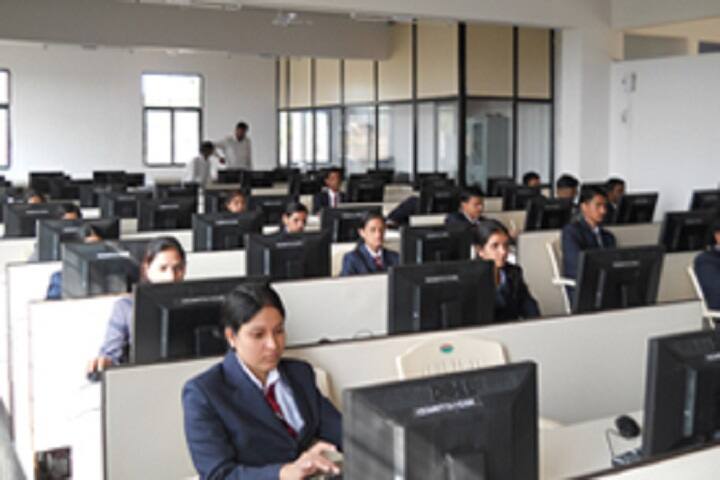 Vishwakarma Dadasaheb Chavan Institute of Management and Research, Karad campus photo 4