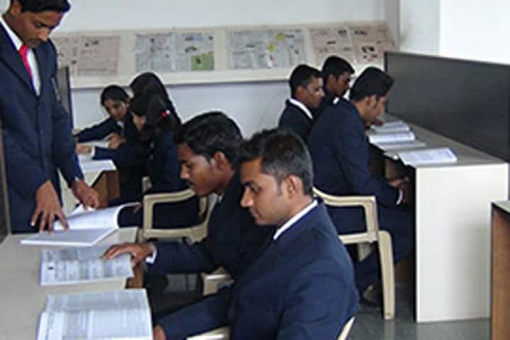 Vishwakarma Dadasaheb Chavan Institute of Management and Research, Karad campus photo 5