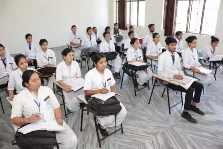 Mother Teresa Nursing College and Hospital, Saharanpur campus photo 3