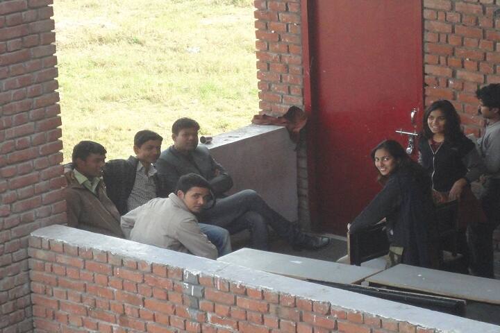 Vindhya Institute of Management, Allahabad campus photo 4
