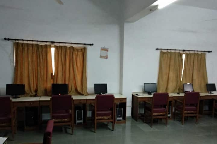 SBB College of Physiotherapy, Ahmedabad campus photo 4
