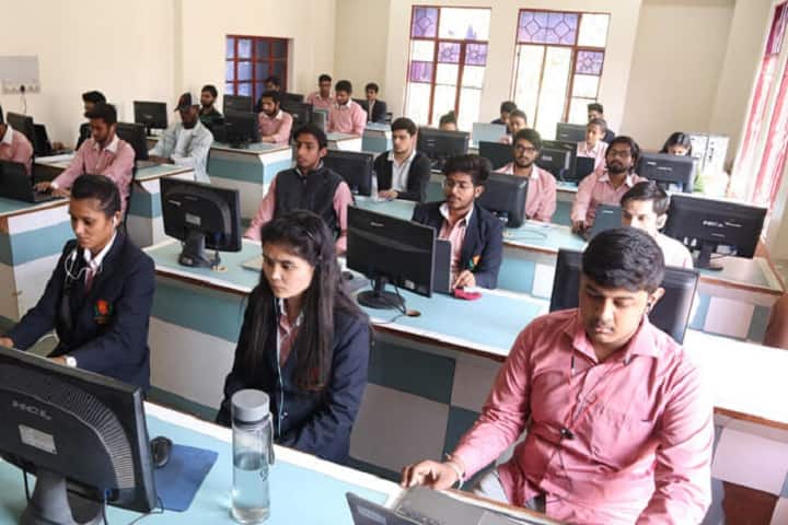 School of Computer and Systems Sciences, Jaipur National University, Jaipur campus photo 5