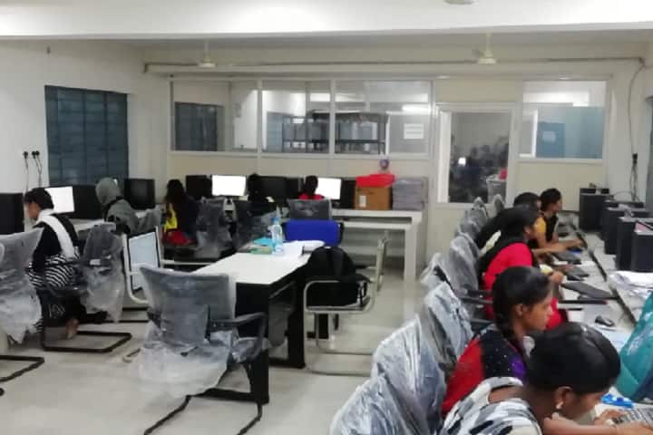 Government Degree College, Godavarikhani campus photo 3