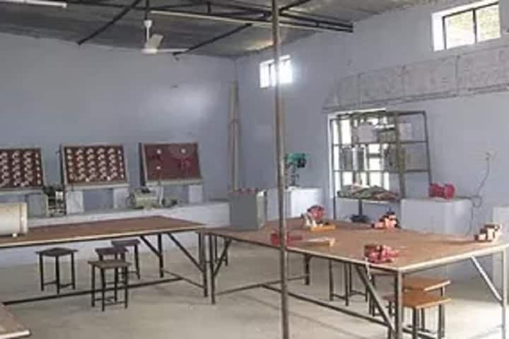 Mishri Devi Memorial Polytechnic College, Karauli campus photo 2